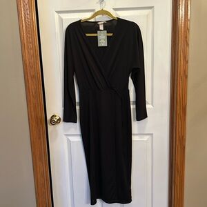 H&M black dressin small!